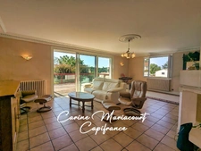 Spacieuse maison familiale de 239 m² habitables avec 6 chambres et grand jardin 