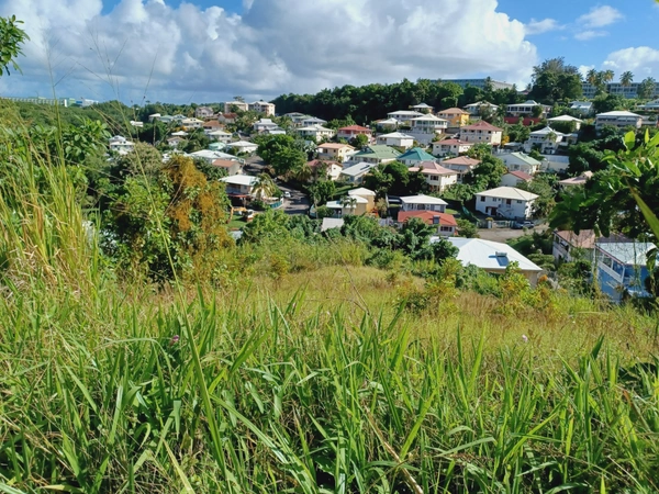 Terrain à bâtir - La Trinité 97220 - 4492 m²  - 270 000 €