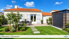 VOUILLÉ-LES-MARAIS – MAISON DE PLAIN-PIED – 2 CHAMBRES – GARAGE – JARDIN
