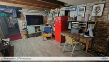 Maison avec fort potentiel commercial et habitation – Emplacement stratégique – Jardin 330 m² AYTRE (17)