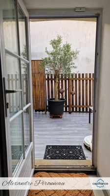 Charmante maison de ville 180 m², 4 chambres NUAILLE D'AUNIS (17) + Appartement duplex 44 m²