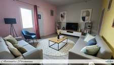 Maison avec fort potentiel commercial et habitation – Emplacement stratégique – Jardin 330 m² AYTRE (17)