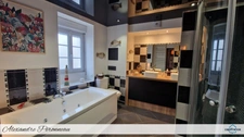 Charmante maison de ville 180 m², 4 chambres NUAILLE D'AUNIS (17) + Appartement duplex 44 m²