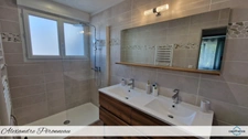 A VENDRE maison type réthaise 175 m², 5 chambres Grand garage piscine (17)