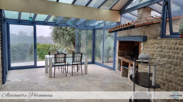 Dpt Vendée (85), à vendre FONTENAY LE COMTE maison d'architecte P9 de 307 m² - Terrain de 4000 m²