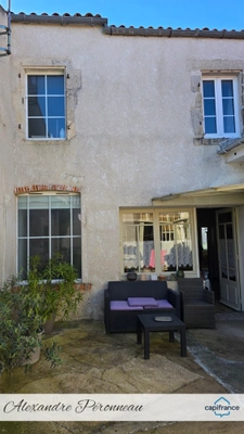 🏡 ENSEMBLE IMMOBILIER : MAISON 4 CH + GARAGE ATELIER – IDÉAL ARTISAN OU PROJET MIXTE – SECTEUR FERRIERES