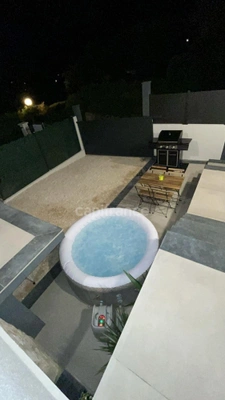 Appartement à vendre 3 pièces ANTIBES (06), aucune charge de copropriété, terrasse, place de parking privative !!