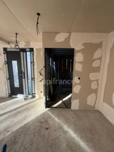 Maison de plainpied à vendre 4 pièces BARGEMON (83), terrain de 2500 m²