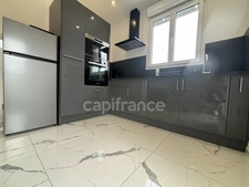 Appartement à vendre 3 pièces ANTIBES (06), aucune charge de copropriété, terrasse, place de parking privative !!