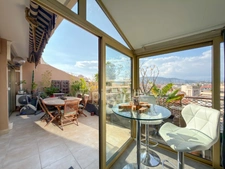 Appartement à vendre 3 pièces CANNES (06), dernier étage, pleine vue mer !!