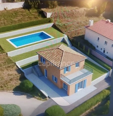 Maison à vendre 6 pièces CAGNES SUR MER (06), jardin piscinable, cave !