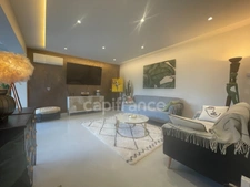 Cannes, 100m de la plage, piscine extérieure, intérieure, sauna, hammam, possibilité garage en sous-sol...