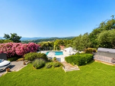 Maison à vendre 6 pièces LA MOTTE (83), 4 chambres, piscine, jardin paysagé  de 1980 m²