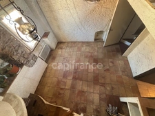 Saint Cézaire sur Siagne, en plein centre, rue du château d'eau !!