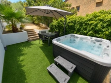 Maison à vendre 5 pièces FREJUS (83), piscine, jacuzzi, terrasses, jardin, garage