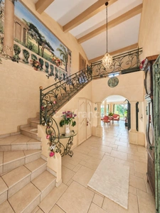 Propriete à vendre 6 pièces SAINT RAPHAEL (83)