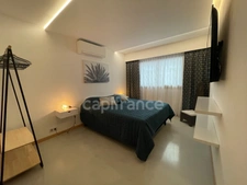 Cannes, 100m de la plage, piscine extérieure, intérieure, sauna, hammam, possibilité garage en sous-sol...