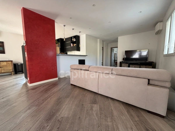 Maison à vendre 6 pièces CAGNES SUR MER (06), jardin piscinable, cave !