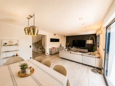 Maison à vendre 5 pièces FREJUS (83), piscine, jacuzzi, terrasses, jardin, garage