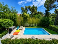Maison à vendre 5 pièces FREJUS (83), piscine, jacuzzi, terrasses, jardin, garage