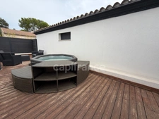 Maison à vendre 4 pièces SAINT AYGULF (83), piscine, jacuzzi,2 terrasses, jardin