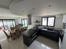 Maison à vendre 4 pièces SAINT AYGULF (83), piscine, jacuzzi,2 terrasses, jardin