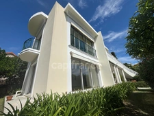 Maison d'architecte à vendre 6 pièces NICE (06),vue mer, 2 séjours, 2 salles à manger, 4 chambres, 4 salles de bain, garage 4 voitures, jardin