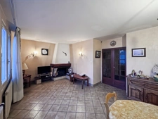MAISON A RENOVER