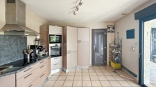 MAISON INDIVIDUELLE à rafraîchir