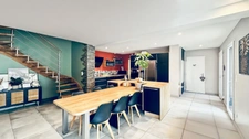 MAISON FAMILIALE 