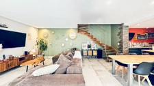 MAISON FAMILIALE 