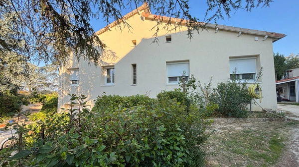 Maison à vendre VIVIERS (07) - Superficie hab 134 m2 - Terrain 1495 m2 -  
