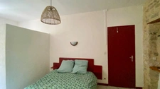 A vendre maison en pierre à Vagnas (07), à proximité de Vallon-Pont-d’Arc