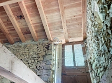 Propriété agricole avec 4 granges - 16 ha de terrains - LABOULE (07)