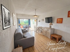 T2 de 36 m² avec loggia et vue port — Secteur Saint-Martin