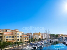 T2 de 36 m² avec loggia et vue port — Secteur Saint-Martin