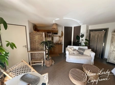 AGDE – SECTEUR CAPISCOL : STUDIO AVEC TERRASSE ET PARKING SÉCURISÉ DANS RÉSIDENCE RÉCENTE 