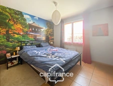 Maison familiale d'environ 100 m2 avec piscine, terrain arboré et grand garage au calme de la campagne ardéchoise