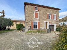 Propriété d’exception – Ancienne magnanerie de 229 m² et ses dépendances à Sarras (07)