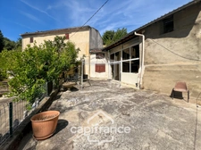 Maison d'environ 120 m2 avec plus de 2,2 hectares de terrain et un potentiel d'agrandissement exceptionnel – Saint-Jean-de-Muzols