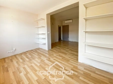 Maison d'environ 81 m² avec sous-sol aménageable de 40 m2 et son jardin de 418 m² – Crozes-Hermitage (26)