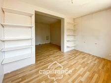 Maison d'environ 81 m² avec sous-sol aménageable de 40 m2 et son jardin de 418 m² – Crozes-Hermitage (26)