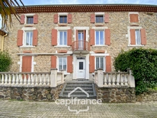 Propriété d’exception – Ancienne magnanerie de 229 m² et ses dépendances à Sarras (07)