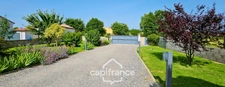 Maison de standing à Vernosc-lès-Annonay – Beaux volumes et parc arboré de plus de 3 000 m².