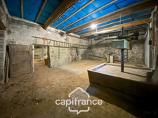 Maison d'environ 81 m² avec sous-sol aménageable de 40 m2 et son jardin de 418 m² – Crozes-Hermitage (26)
