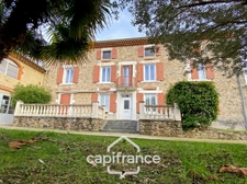 Propriété d’exception – Ancienne magnanerie de 229 m² et ses dépendances à Sarras (07)