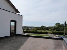 Dpt Moselle (57), à vendre proche de SARREGUEMINES appartement T5 de 104 m²  
