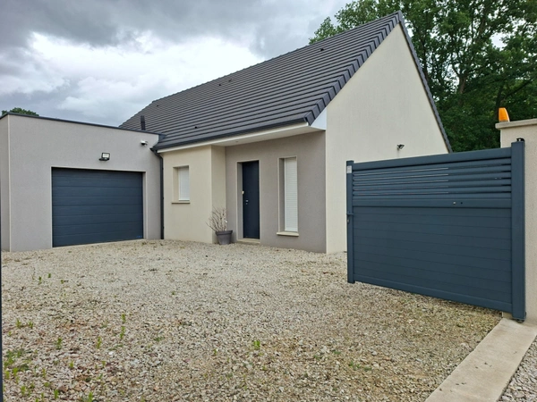 Maison Plain pied de 2020, 3 chambres, proche écoles, en résidence calme de campagne, 10 min ALENCON, 35 min Le MANS