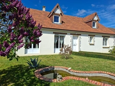 Jolie maison à qql minutes du centre Alençon, AUCUN travaux à prévoir, de qualité, jardin clos, parfaitement entretenue
