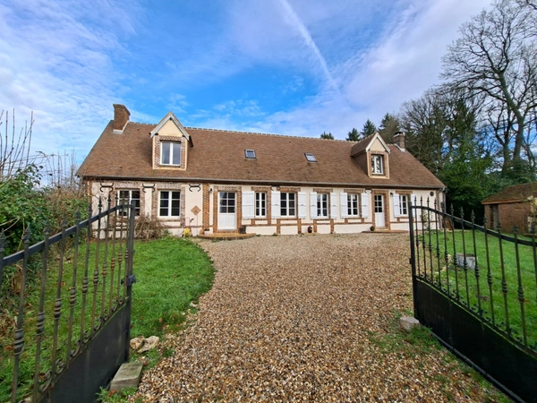 Propriété au coeur du Perche, beaux volumes, maison + maisonnette à rénover,  proche de TOUROUVRE - RANDONNAI (61)